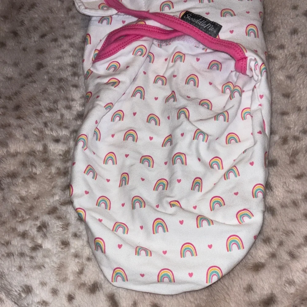 SwaddleMe Rainbow swaddle set size small/ medium 100% cotton